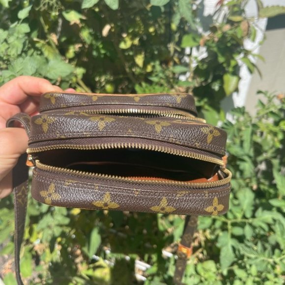 Louis Vuitton LV Shoulder Bag Amazon - Picture 10 of 15